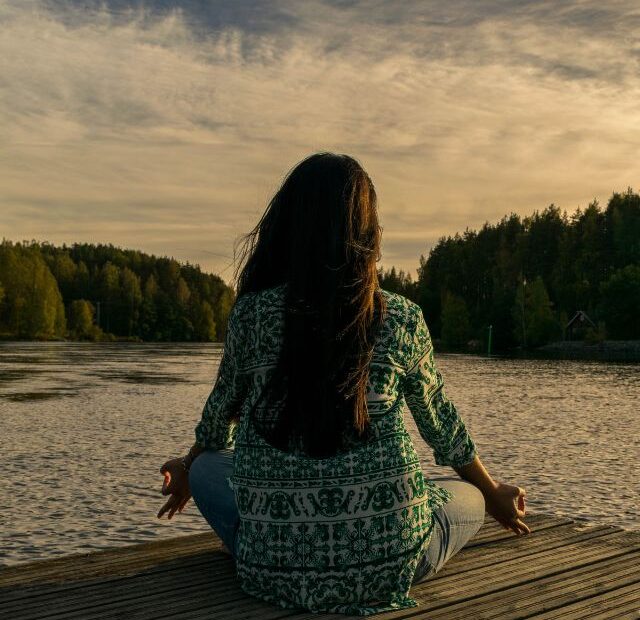6 Science-Based Benefits of Meditation
